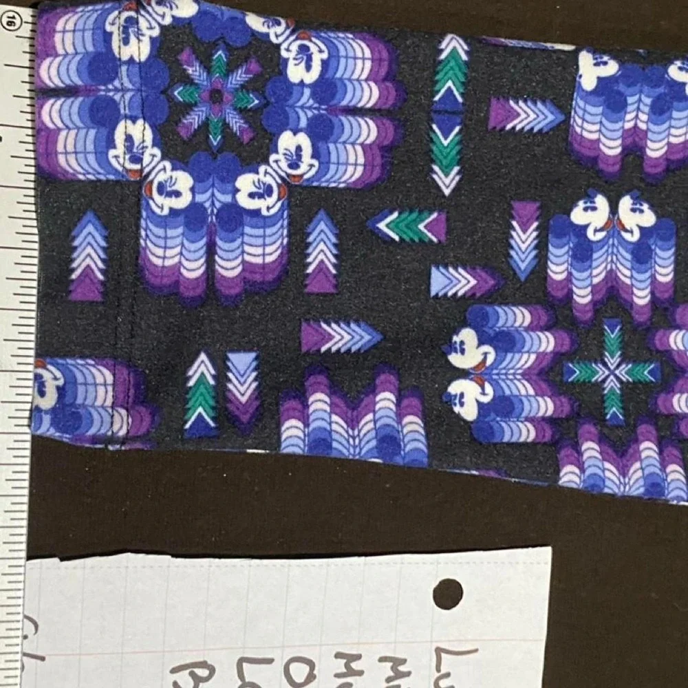 LulaRoe leggings multicolor legging one size best fits à teen (14-16). SKU-B498